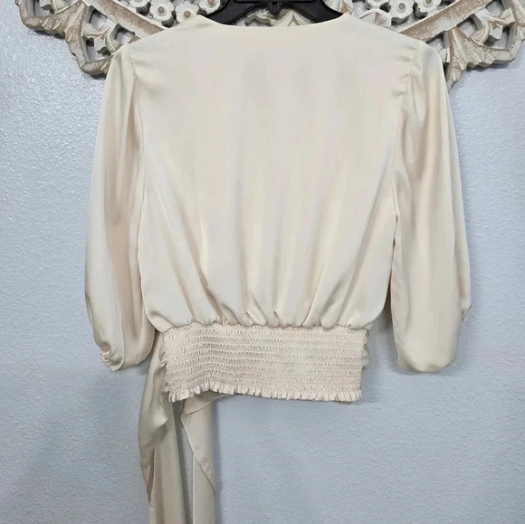 Ramy Brook Llana V Neck Tie Hem Top - Picture 3 of 9